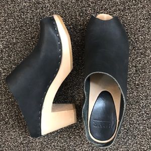 Bryr Chloe Peep Toe Clogs
